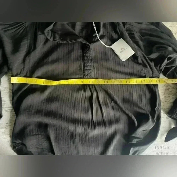 🆕Faherty S Robbie Shirt 128$ Shipped via USPS - Picture 7 of 10